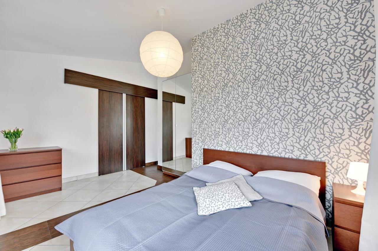 Grand Apartments - Neptun Park Sunny 2 Bedrooms Apartment Гданьск Экстерьер фото