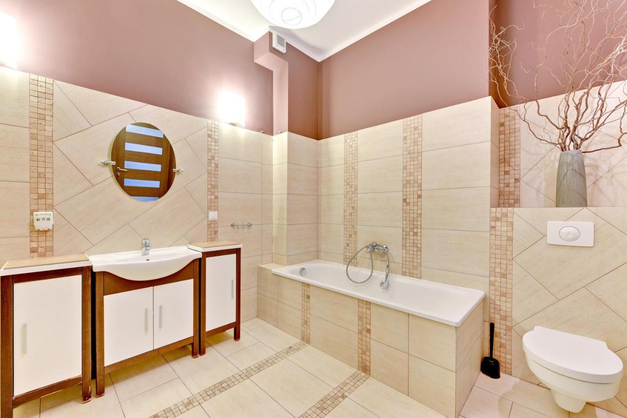 Grand Apartments - Neptun Park Sunny 2 Bedrooms Apartment Гданьск Экстерьер фото